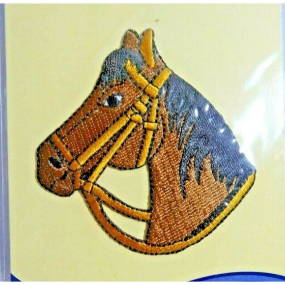 Wrights Brown Horse Head Fabric Applique Iron On Application Sewing Craft NIP - Picture 2 of 2
